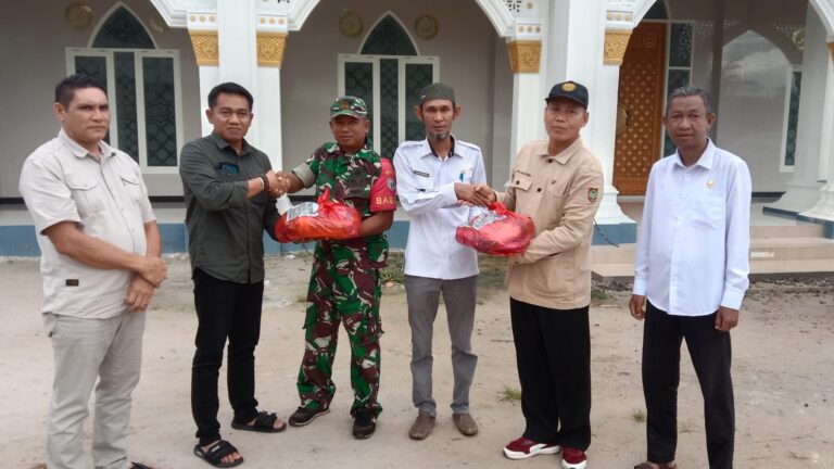 Pemprov Kalteng Salurkan Bantuan buat Masyarakat Terdampak Banjir di Seruyan