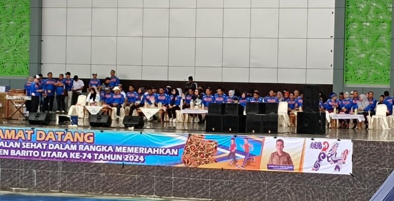 Meriahkan HUT Ke 74, Pemkab Barut Gelar Jalan Sehat dan Senam Masal