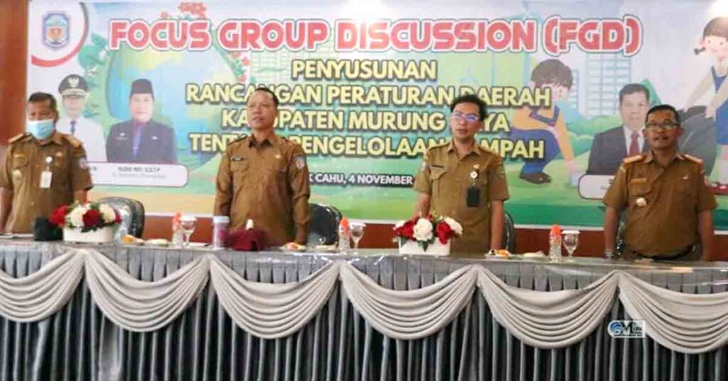 DLH Mura Laksanakan FGD Penyusunan Raperda Pengelolaan Sampah