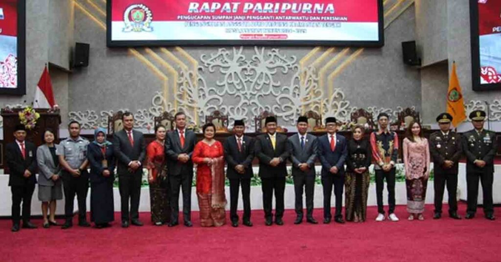 Wagub Edy Pratowo Hadiri Rapur Pengucapan Sumpah/Janji PAW Anggota DPRD Kalteng