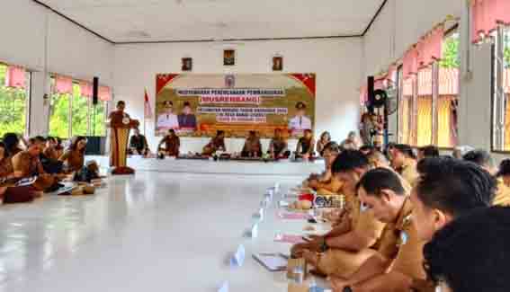 Asisten I Setda Mura Tekankan Pentingnya Partisipasi Aktif dari Semua Pihak dalam Menyusun dan Menetapkan Program Perencanaan Pembangunan