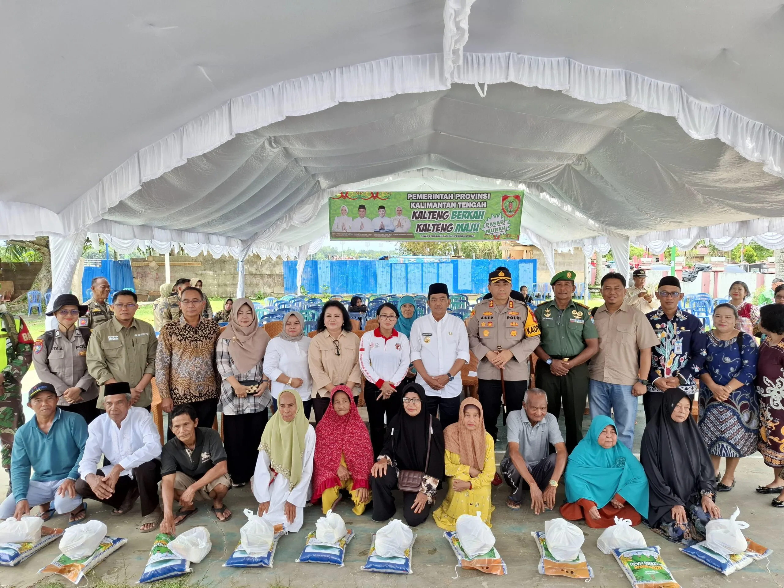 Kapolres Barsel Bersama Forkopimda Hadiri Kegiatan Pasar Murah