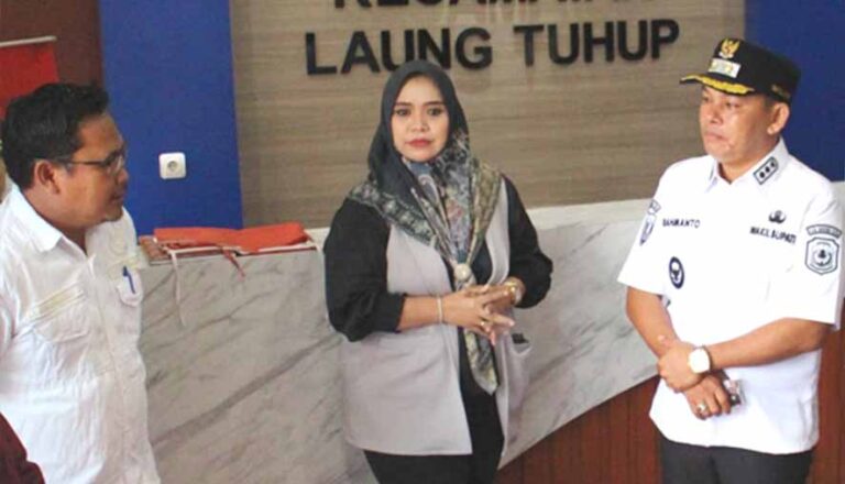 Wabup Mura Rahmanto Muhidin Kunker ke Kantor Kecamatan Laung Tuhup