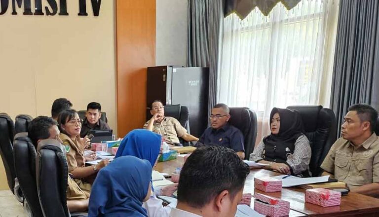 Komisi IV DPRD Kapuas Gelar Rapat Dengar Pendapat