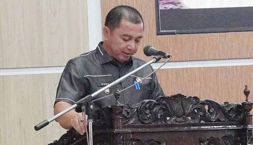 Jawaban Eksekutif Terhadap Pandangan Umum Fraksi Dewan Terkait Pemekaran Kecamatan Mantangai