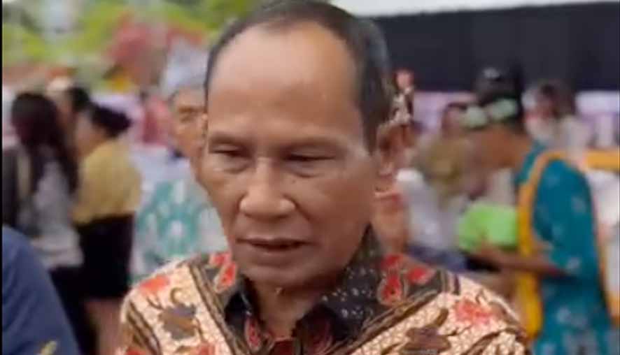 Ketua DPRD Kalteng Hadiri Peresmian Balai Induk Kaharingan Garing Nganderang dan Gedung Kayu Erang Tingang