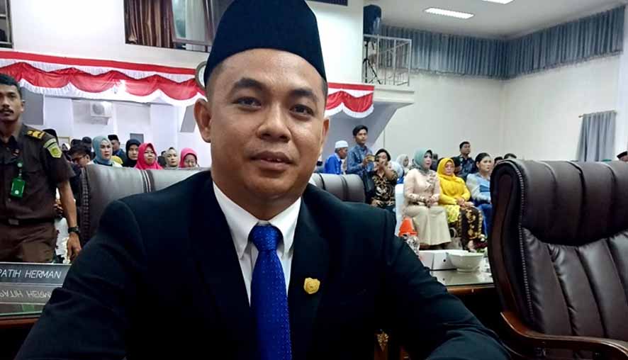 Anggota DPRD Apresiasi Langkah Disnakertranskop UKM Barut Buka layanan Eazy Passport