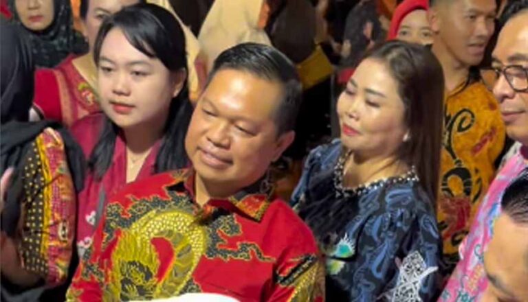 Wakil Ketua I DPRD Yohanes Apresiasi Terlaksananya EXPO Kapuas Bersinar 2025