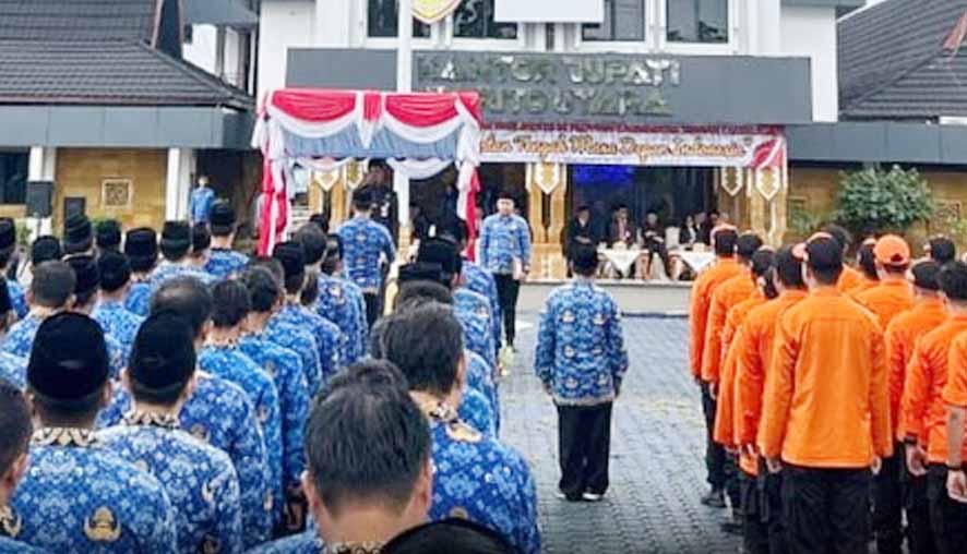 Upacara Peringatan HUT ke-68 Provinsi Kalimantan Tengah Lingkup Kabupaten Barito Utara