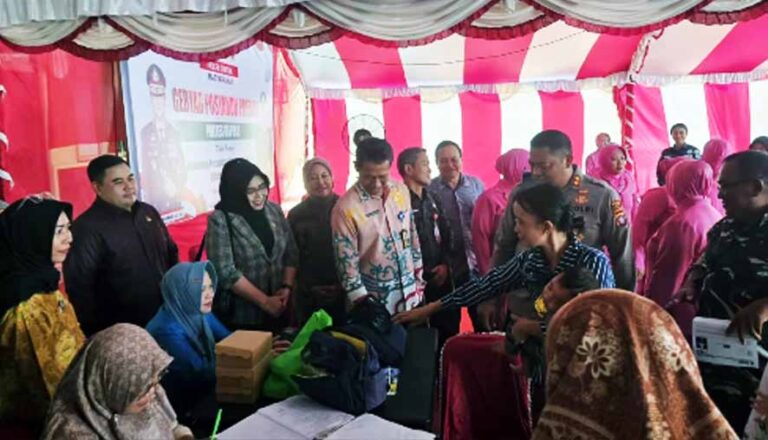 Anggota DPRD Kapuas Hadiri Gebyar Posyandu Presisi