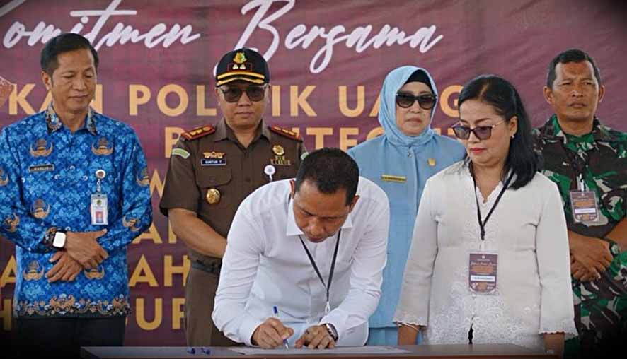 Ketua DPRD Barut Hadiri Deklarasi dan Komitmen Tolak Politik Uang pada PSU Pemilihan Bupati dan Wakil Bupati