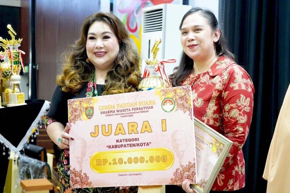 Penutupan Lomba Paduan Suara DWP, Kabupaten Mura dan Disdik Kalteng Raih Juara Pertama