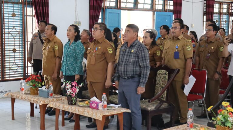 Kades Harus Inovatif dalam Membangun Desa