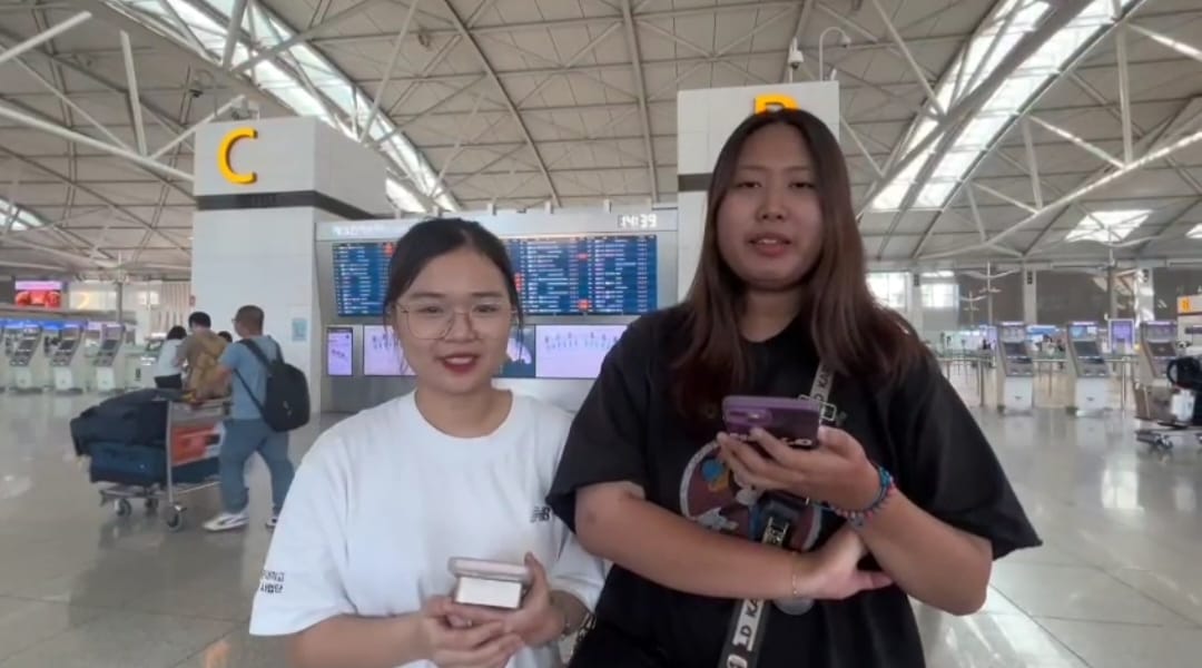 Festival Seni Budaya Lesbumi NU Kalteng 2025 Mendapat Apresiasi Dari Mahasiswa Vietnam di Korsel