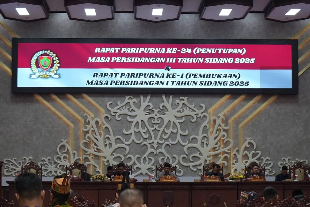 Rapat Paripurna DPRD Kalteng Tutup Masa Sidang III dan Buka Masa Sidang I