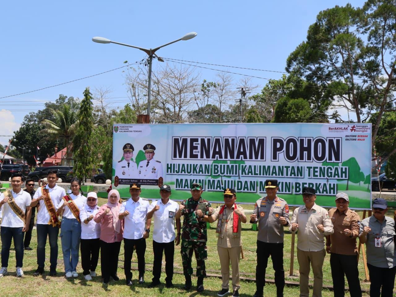 Kapolda Kalteng Bersama Gubernur dan Pangdam Lestarikan Alam Lewat Penanaman Pohon dan Tebar Benih Ikan