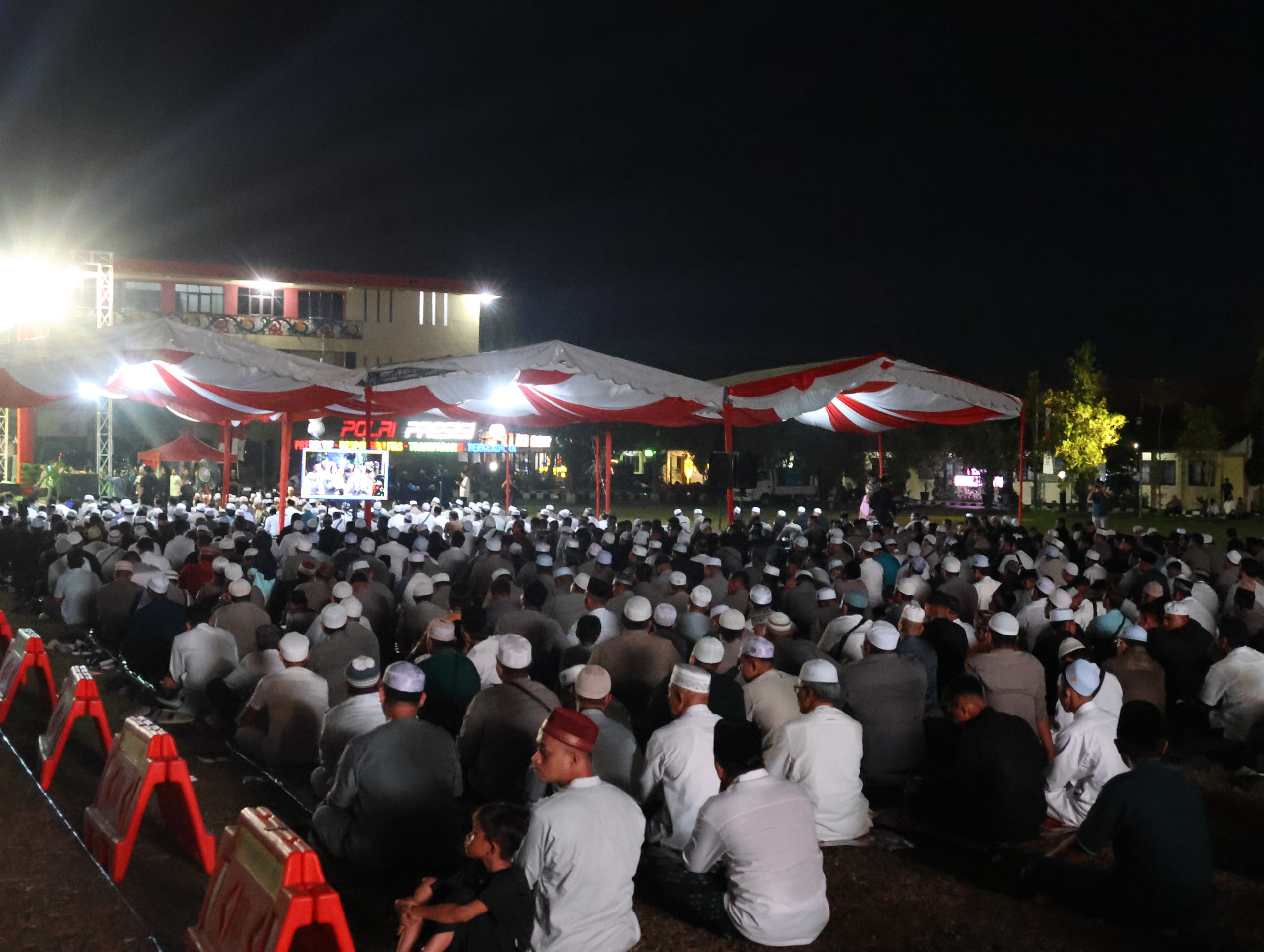 Ribuan Warga Hadiri Tabligh Akbar Maulid Nabi di Polda Kalteng