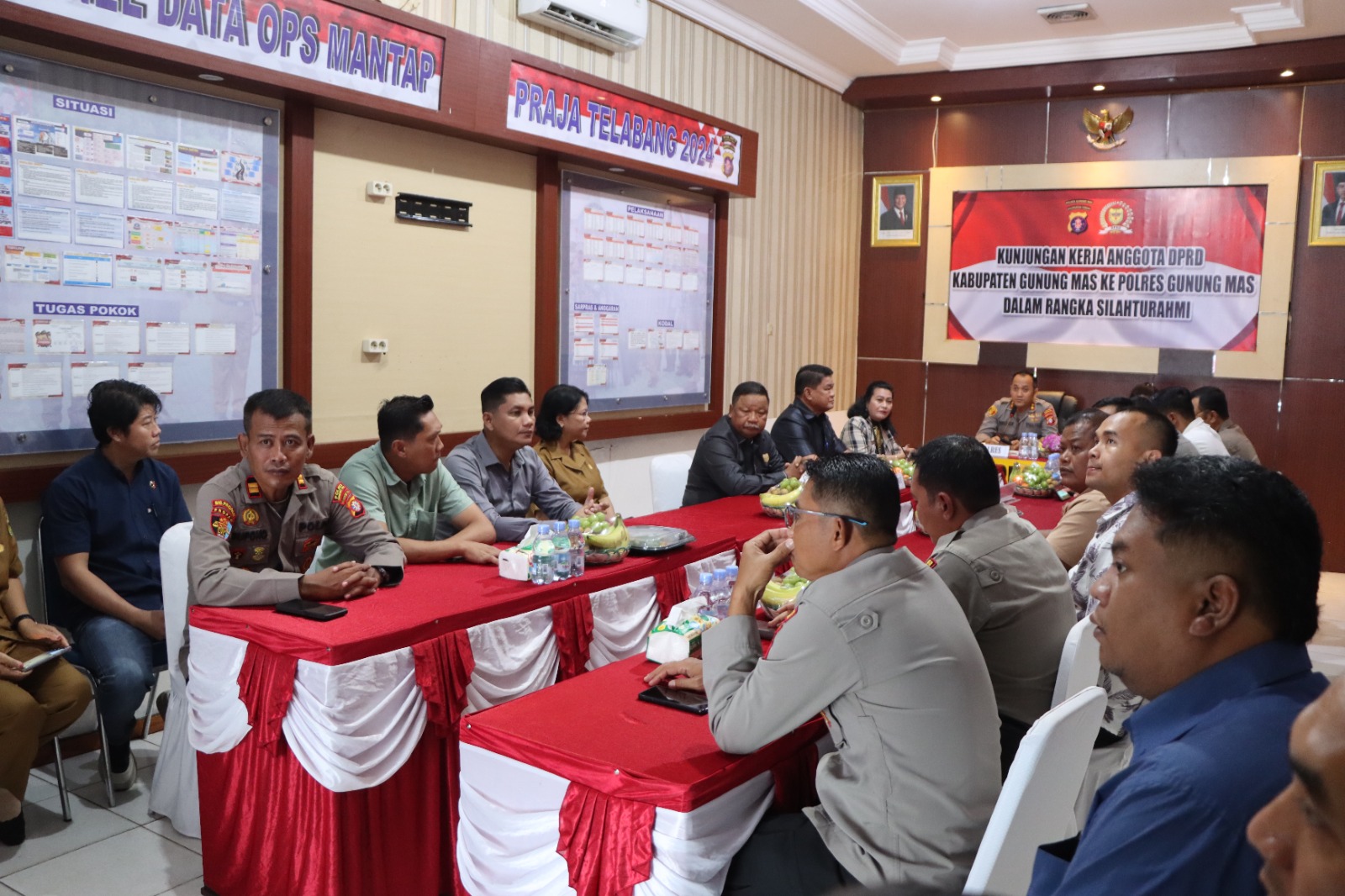 Kapolres Gunung Mas Sambut Hangat Kunjungan Kerja Komisi I DPRD