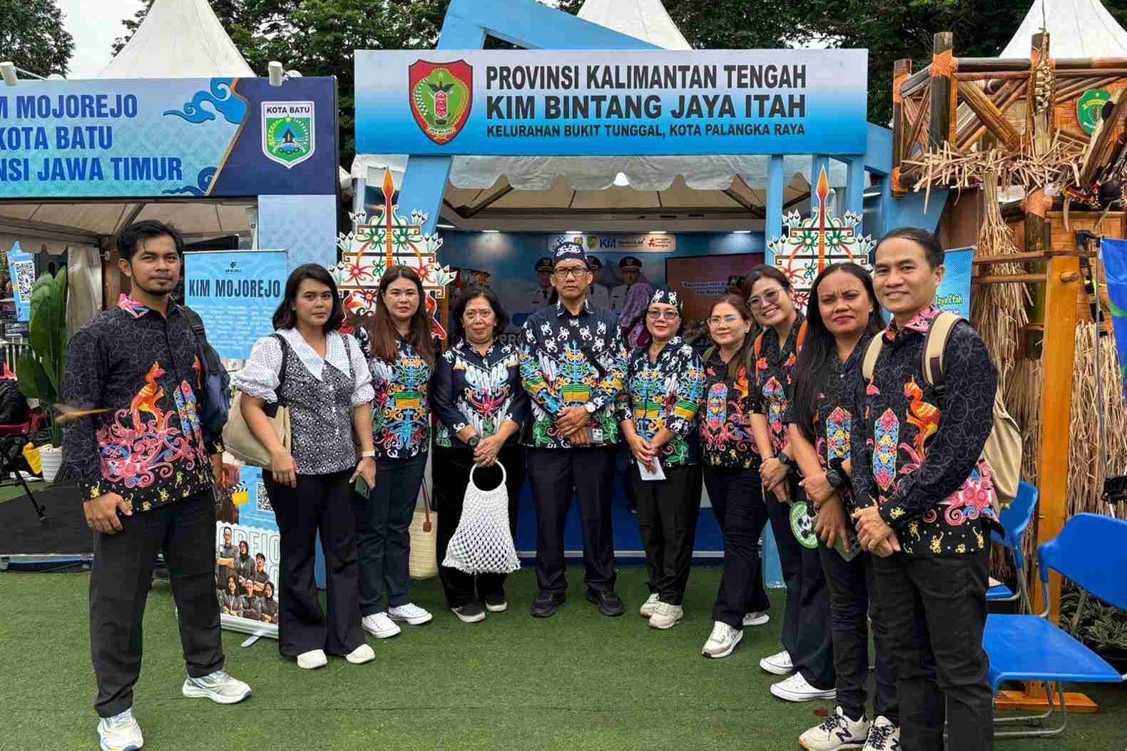Diskominfosantik Kalteng Bersama KIM Bintang Jaya Itah Palangka Rata Ikuti Pembukaan KIMFest 2025 di Tangerang