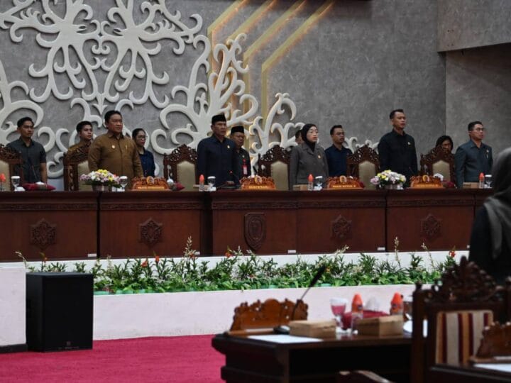 Wagub Edy Pratowo Hadiri Rapur DPRD Kalteng, Tutup Sidang 2025 dan Buka Masa Sidang 2026