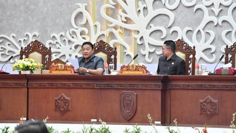 Wagub Kalteng Hadiri Rapur DPRD dengan Agenda Pengumuman Pansus Pembahasan 3 Raperda