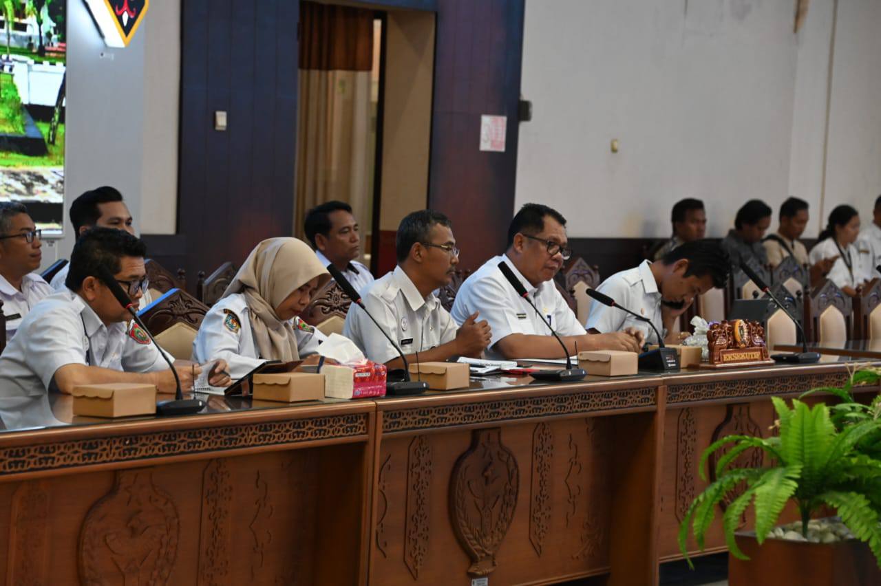 DPRD dan Pemprov Kalteng Gelar Rapat Gabungan Bahas Pembentukan Pansus Terkait Tiga Raperda