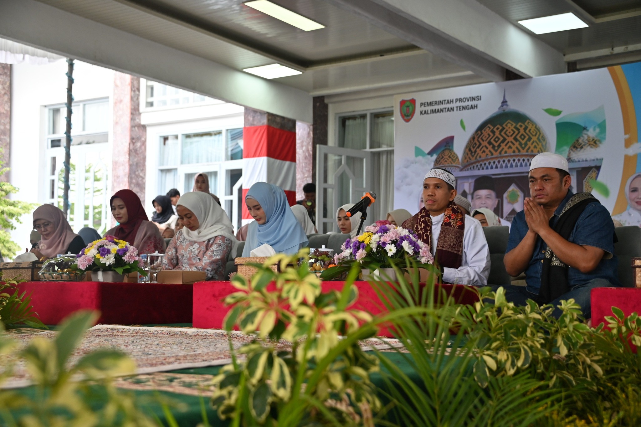 Pemprov Kalteng Gelar Pengajian ASN dan Anggota DWP Muslimah Peringati Isra Mi’raj