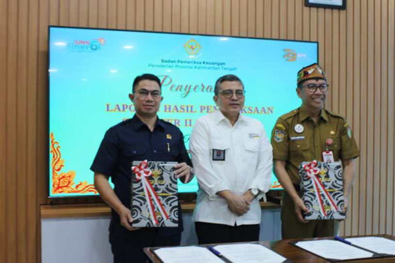 BPK Serahkan LHP Kepatuhan kepada DPRD dan Pemprov Kalteng