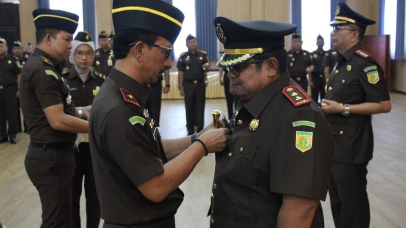 Pergantian Pimpinan Kejari Barsel, Kajati Kalteng Tekankan Penegakan Hukum Humanis