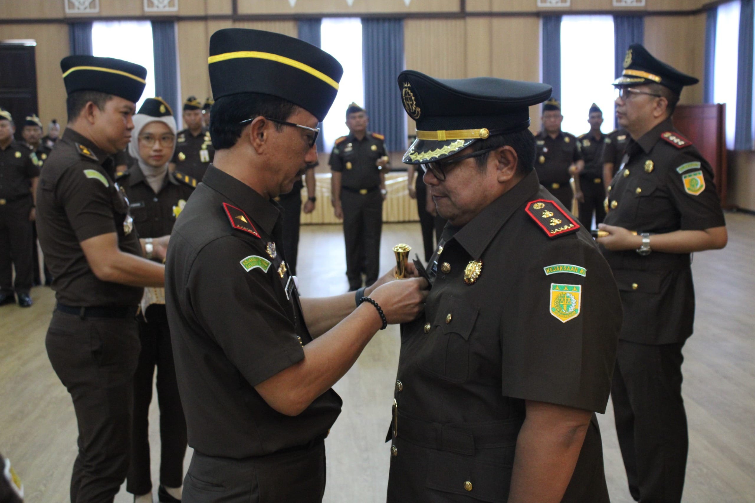 Pergantian Pimpinan Kejari Barsel, Kajati Kalteng Tekankan Penegakan Hukum Humanis