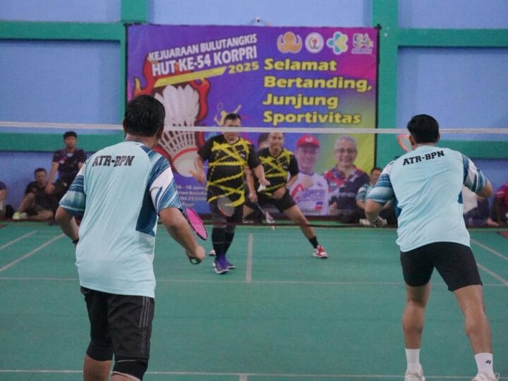 Kementerian ATR/BPN Tembus Semifinal Kejuaraan Bulutangkis HUT ke-54 KORPRI