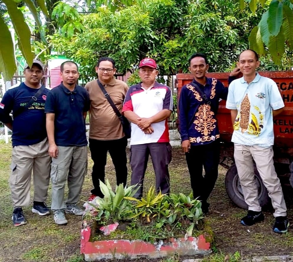 Camat Pahandut Tegaskan Komitmen Jaga Kebersihan Lingkungan dan Drainase