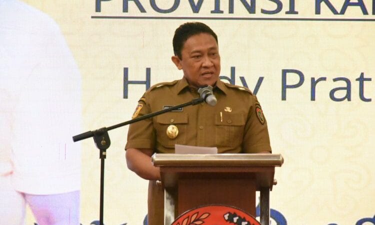 Pelantikan Pengurus DPD HWK Kalteng, Harapan Wagub Edy Pratowo untuk Perempuan