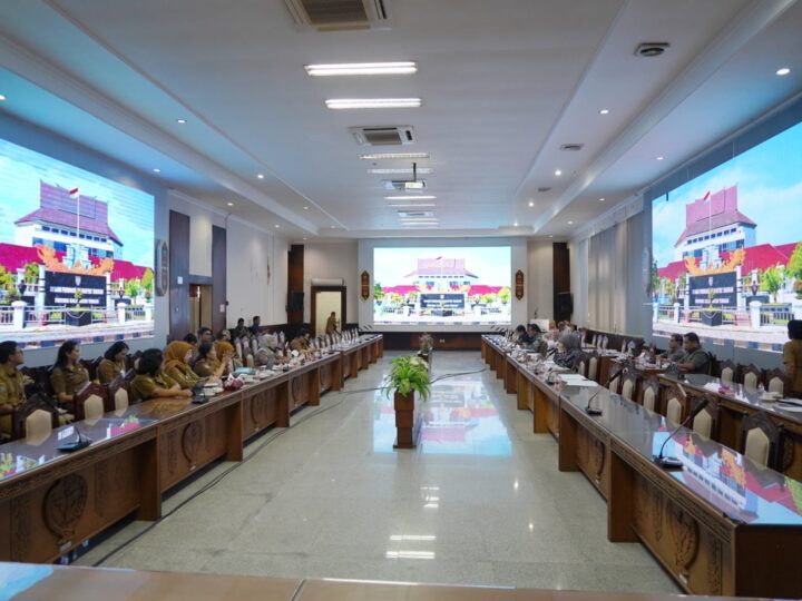 Dorong Investasi Berkualitas, Pansus DPRD dan Tim Pemprov Kalteng Gelar Rapat Bersama