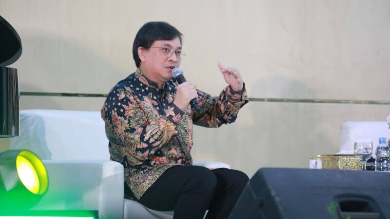 Melalui Studium Generale, Yovie Widianto Tekankan Pentingnya Peningkatan Literasi Digital