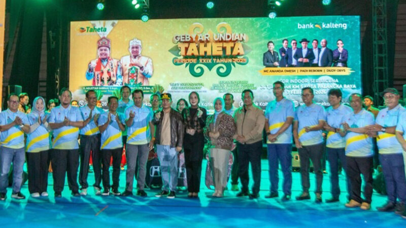 Buka Gebyar Undian Taheta, Gubernur Tekankan Pentingnya Inovasi dalam Layanan Perbankan