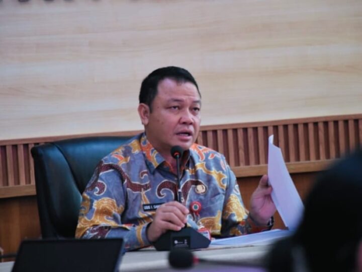 Sekda Kapuas Pimpin Evaluasi Kinerja Perumdam Tirta Pambelom Triwulan IV