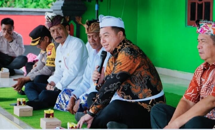 Wabup lepas peserta pawai Ogoh-ogoh di Desa Sidorejo