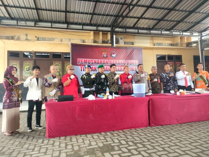 Sabu Milik Dua Pengedar di Sei Hanyo Dilenyapkan! 96,46 Gram Barang Bukti Dimusnahkan Polres Kapuas