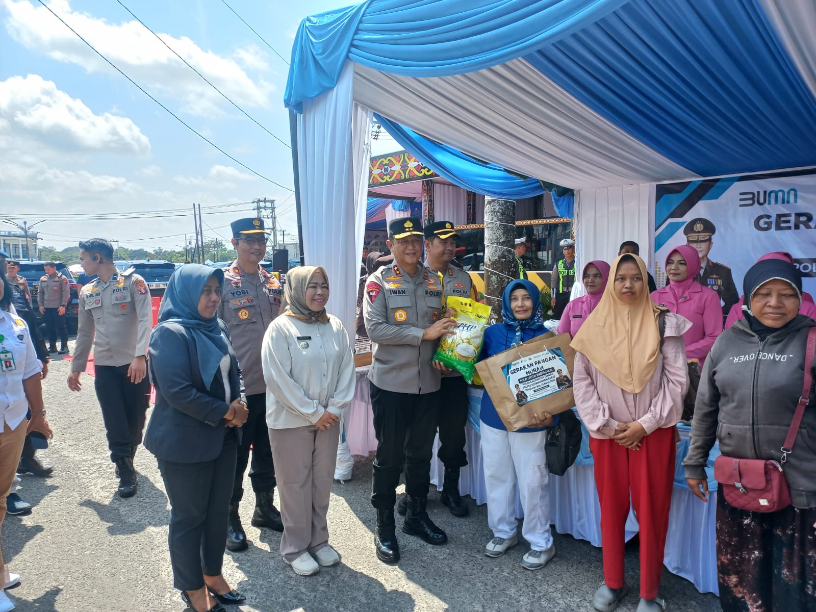 Apresiasi Gerakan Pangan Murah di Kobar, Kapolda Kalteng Tekankan Komitmen Jaga Stabilitas Harga