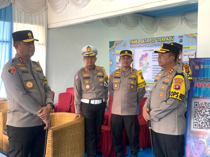 Kapolda Kalteng Tinjau Pos Pam di Bartim, Tekankan Layanan Humanis bagi Pemudik