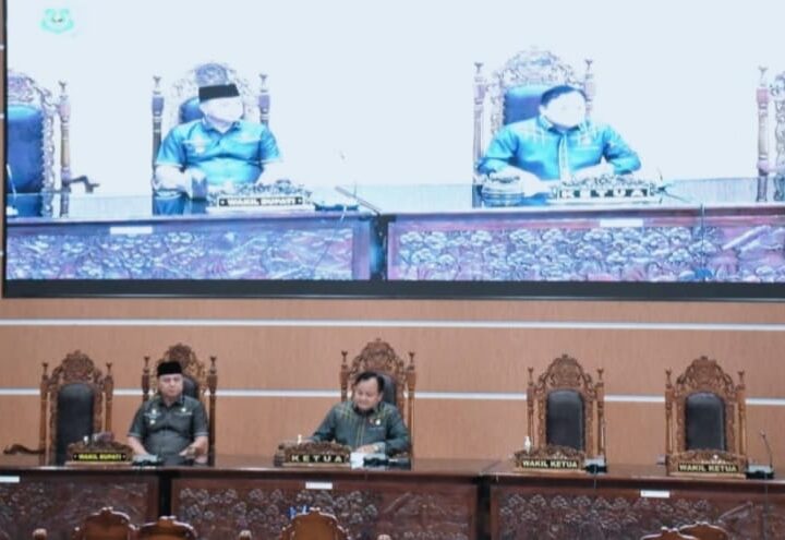 Rapat Paripurna Ke-3 Masa Persidangan I Tahun Sidang 2026, DPRD Kapuas Tetapkan Raperda di Luar Propemperda