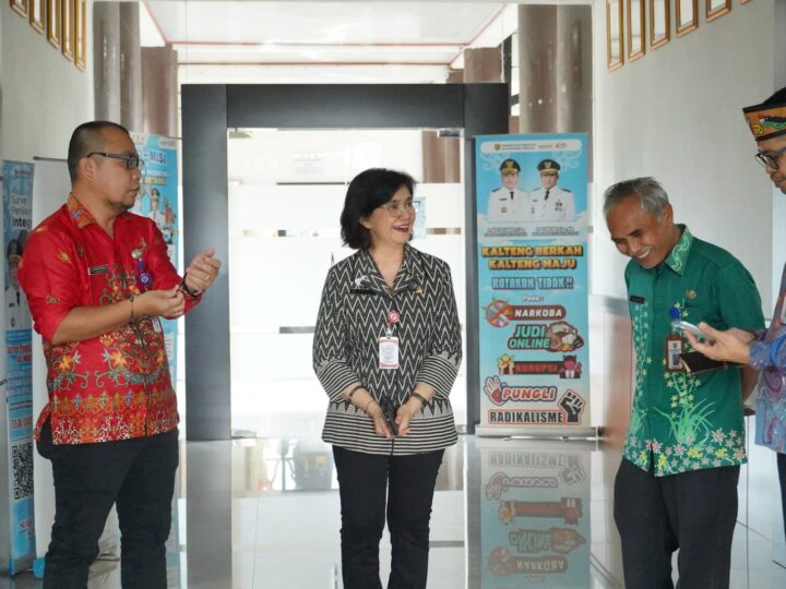 Tinjau Sejumlah OPD, Pj. Sekda Kalteng Pastikan Disiplin ASN dan Optimalisasi Pelaksanaan WFO/WFH