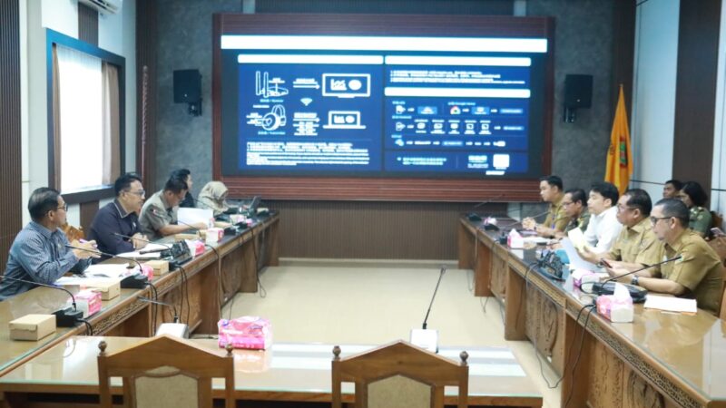 Rapat Bersama Pansus DPRD dan Pemprov Kalteng Bahas Percepatan Raperda Sengketa Pertanahan