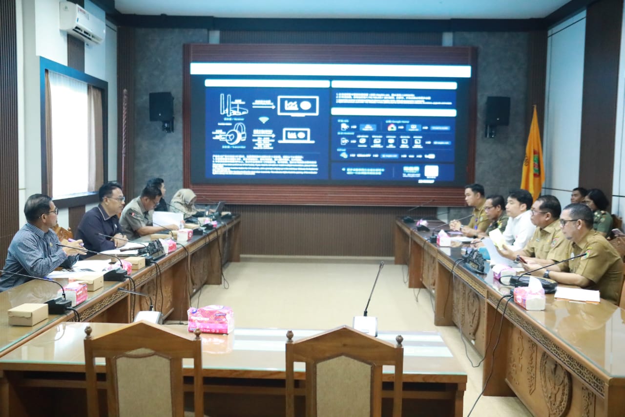 Rapat Bersama Pansus DPRD dan Pemprov Kalteng Bahas Percepatan Raperda Sengketa Pertanahan