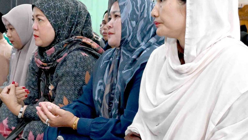 Waket II Bersama Anggota DPRD Barut Ikuti Safari Ramadhan di Kecamatan Lahei Barat