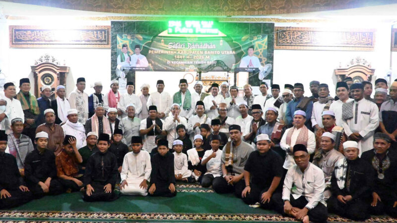 Hadiri Safari Ramadan Desa Sikui, DPRD Apresiasi Kedekatan Bupati Shalahuddin dengan Warga