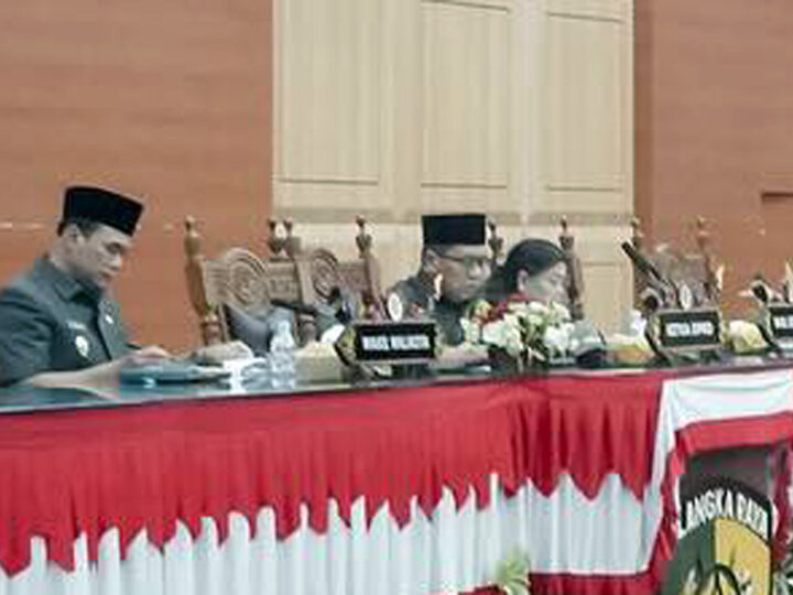 Rapur DPRD Penyampaian Jawaban Wali Kota Palangka Raya Terhadap Pemandangan Umum Fraksi