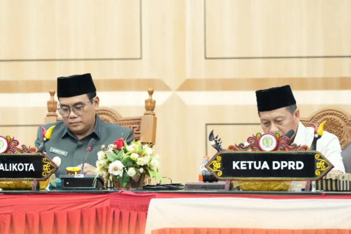 DPRD Kota Palangka Raya Gelar Rapur Penyampaian Pemandangan Umum Fraksi-fraksi