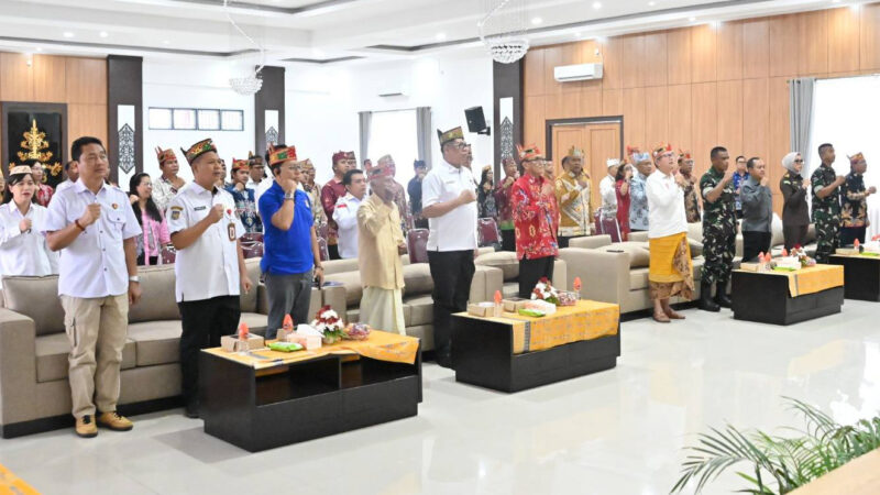 Hadiri Pengukuhan Pengurus LBH Antang Damang, Sahli Darliansjah Tekankan Akses Keadilan bagi Masyarakat